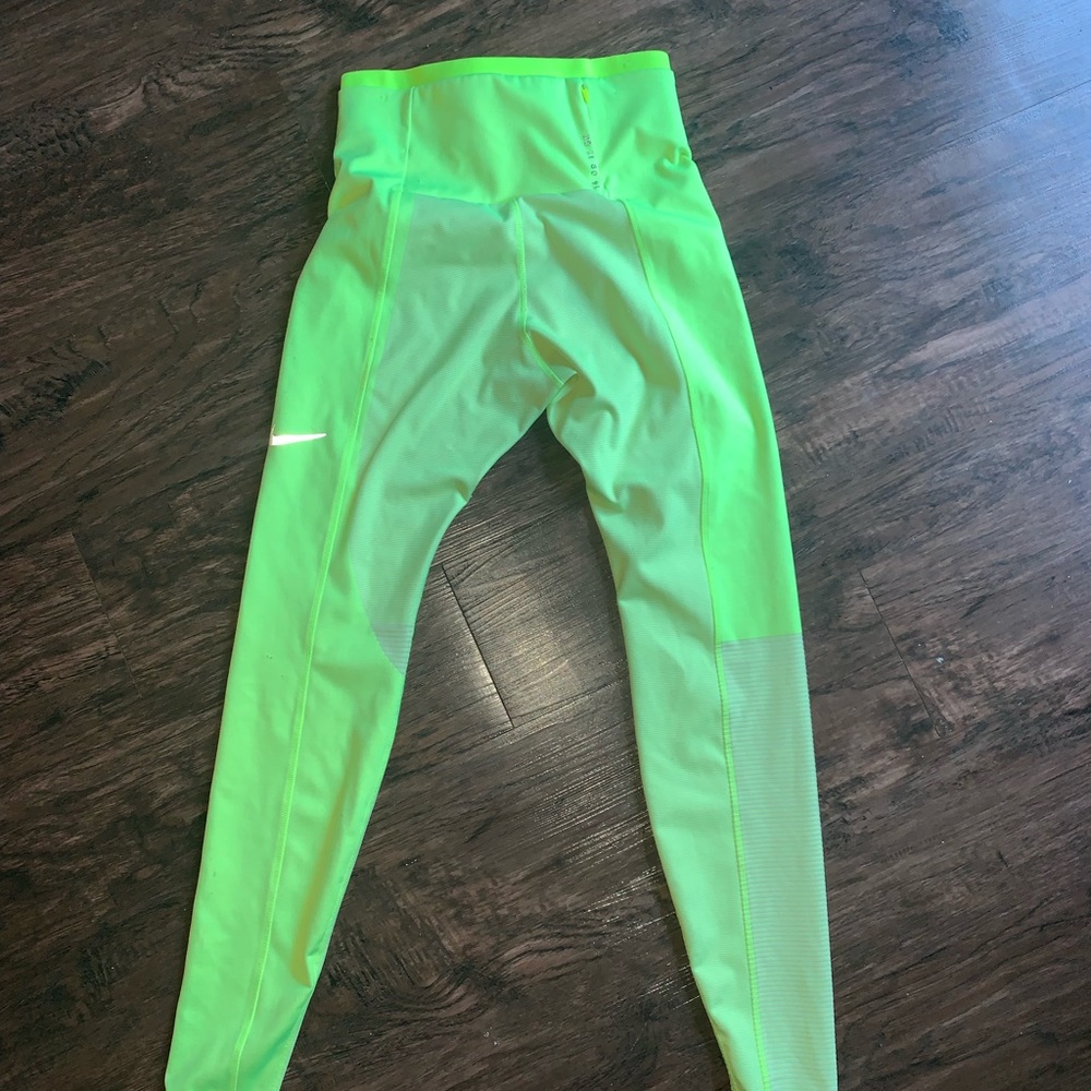 NIKE Spandex 14 09 11 05 Legging Pants